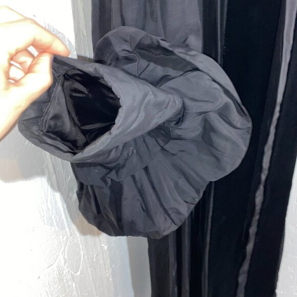 VINTAGE Black BENTLEY & SIMON Clergy Velvet Panel ROBE Priest, Officiant, etc.XL - Picture 6 of 10